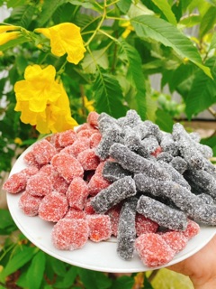 Kẹo dâu mix lon 500g