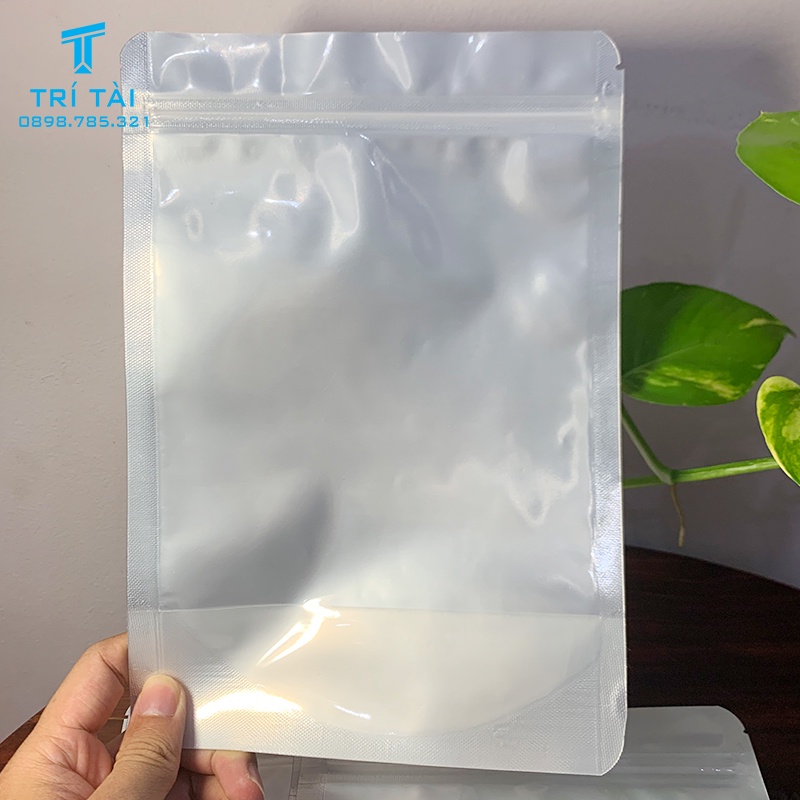 Túi zipper mặt bạc mặt trong đáy đứng loại 1