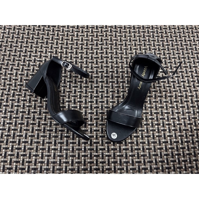 Giày sandal nữ quai ngang bít gót đế vuông 5p mã mũi tròn