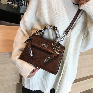 Túi xách nữ công sở quý phái