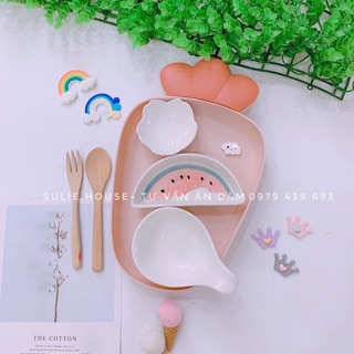 Khay nhựa cà rốt đựng chén bát ăn dặm cho bé