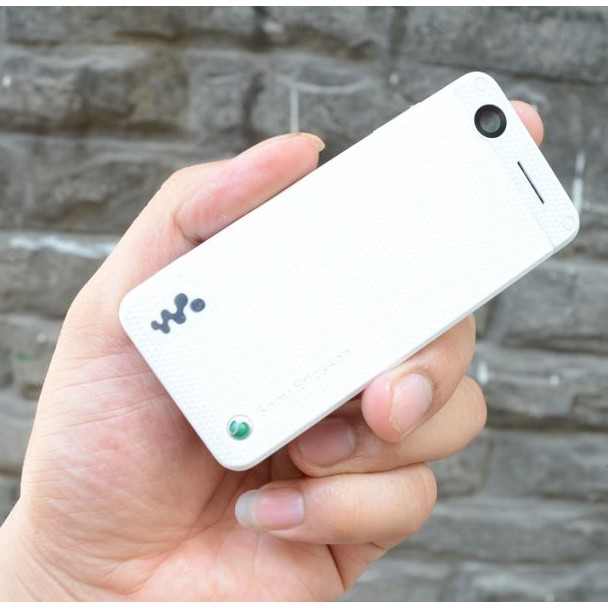 ĐIỆN THOẠI SONY ERICSSON W302 NHỎ GỌN SÀNH ĐIỆU CHÍNH HÃNG