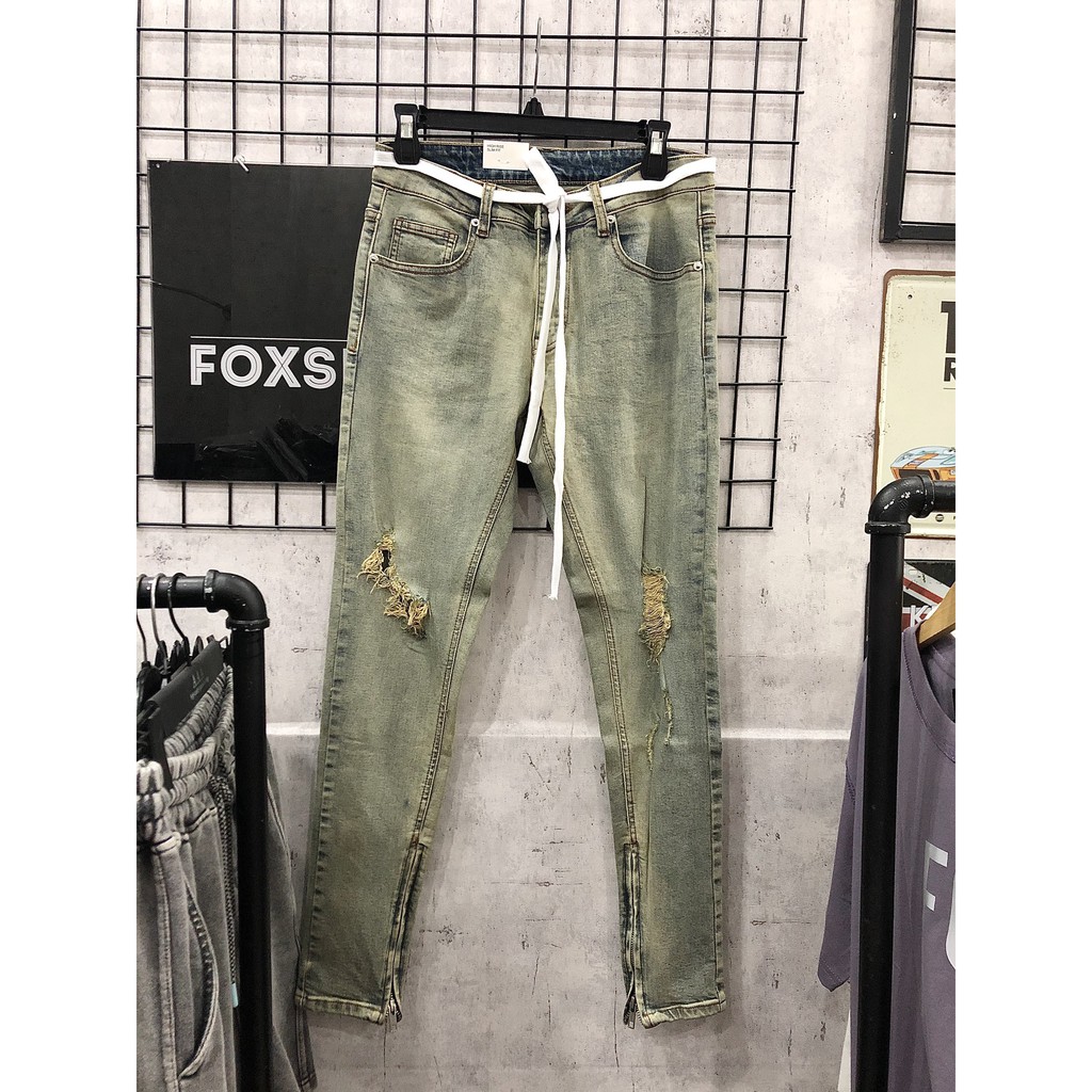 Quần Jean Nam Rách Gối FOXSEVENTY, Dáng ôm, Chất Jean Co Dãn,Màu Rất Đẹp | BigBuy360 - bigbuy360.vn