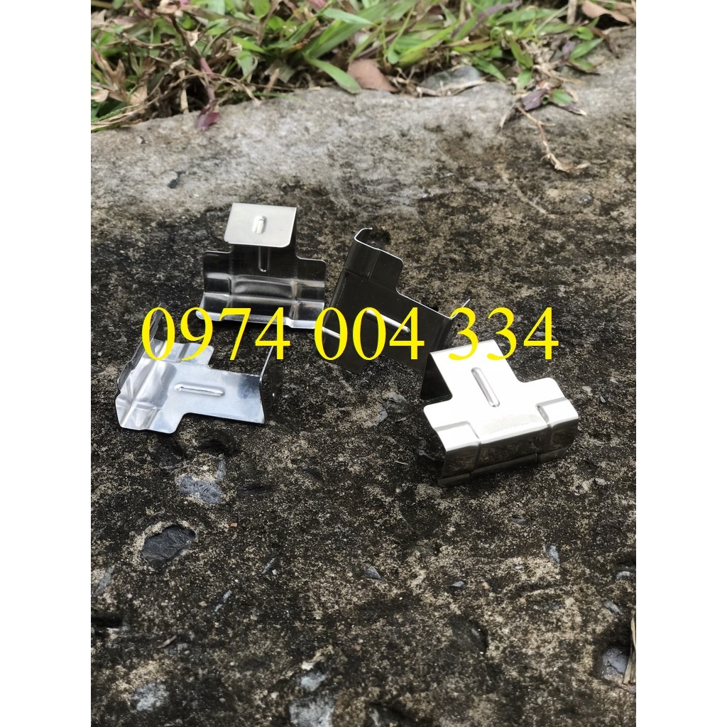 Kẹp thoát nước pin Năng lượng Mặt trời inox 304