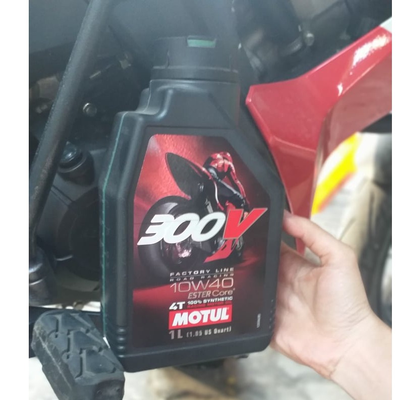 Motul 300v 10w40 1l 1l1 1l2 1l3 1l4