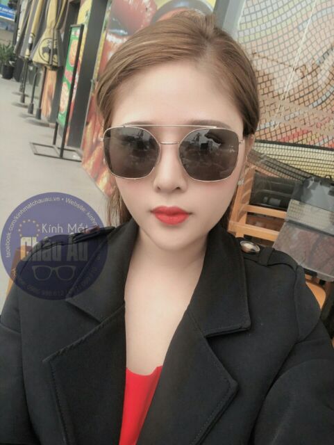Kính Sinsay có mail mua hàng của web chính hãng