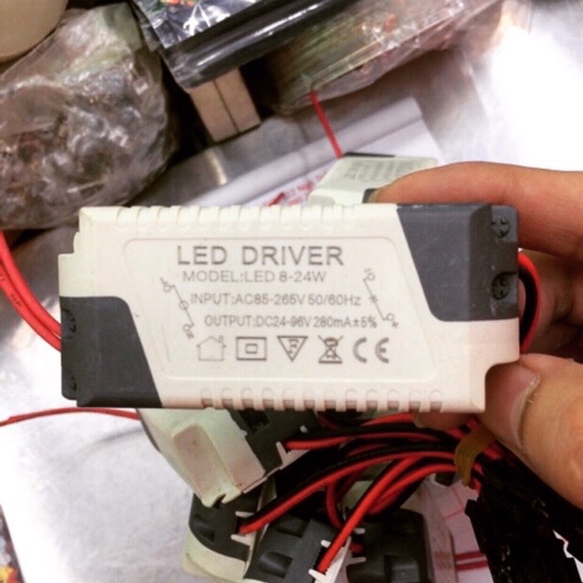 Chấn lưu driver 8-24w.