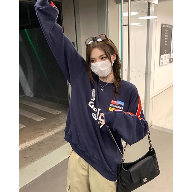 Áo sweater giống Jennie