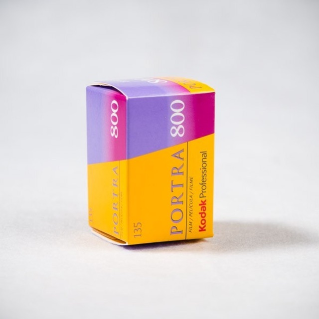 Film chụp ảnh Kodak Portra 800