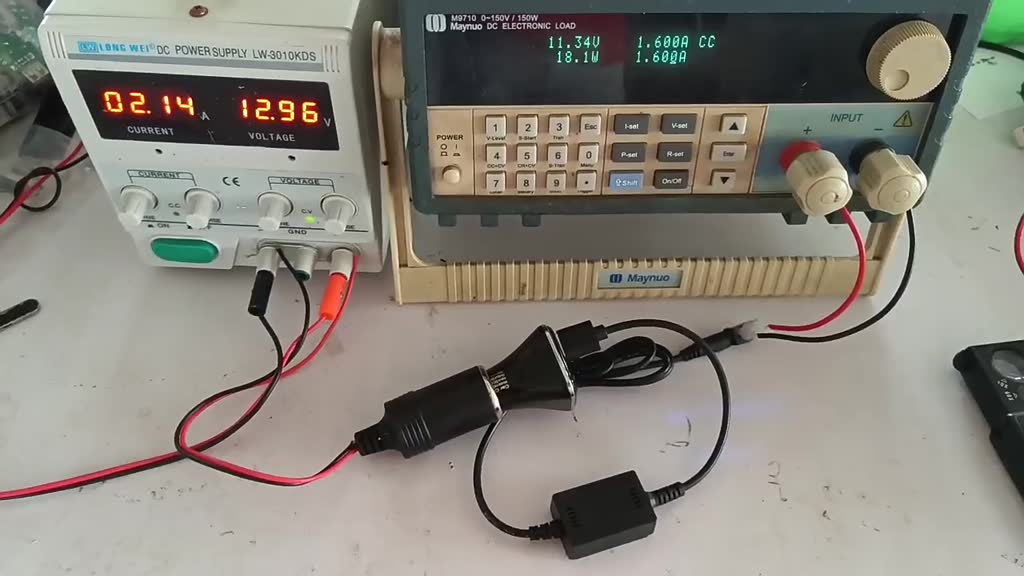 Ổ cắm điện USB xe hơi,Đầu chuyển đổi ổ cắm bật lửa điện xe hơi cổng USB 5V 2A sang 12V 8W tiện lợi | BigBuy360 - bigbuy360.vn