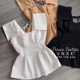 Áo cổ vuông bánh bèo