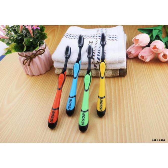 Hộp 30 Bàn chải đánh răng than tre ROSSI hoạt tính lông mềm chải sạch răng, khử mùi hôi miệng hiệu quả