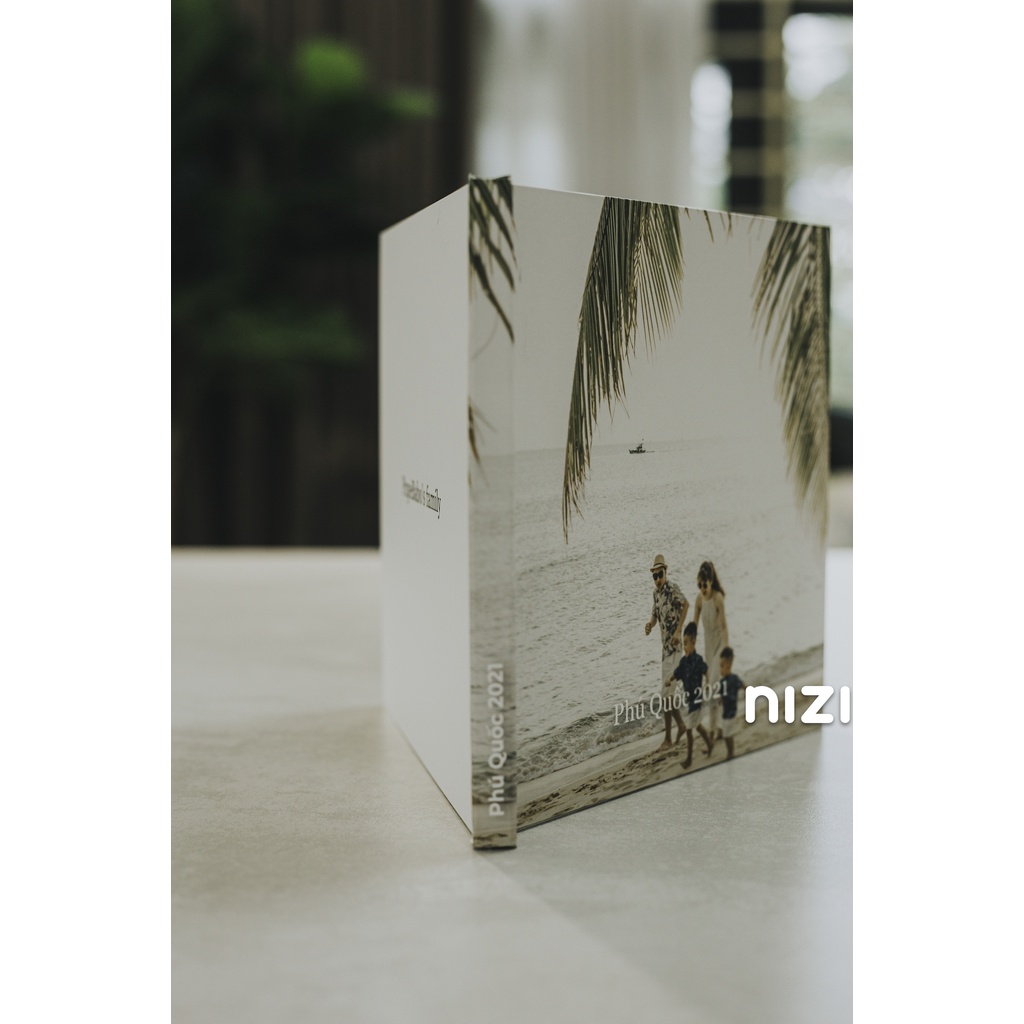In sách ảnh theo yêu cầu bìa cứng 30 trang 15 x 15cm - In HD trên app NIZI