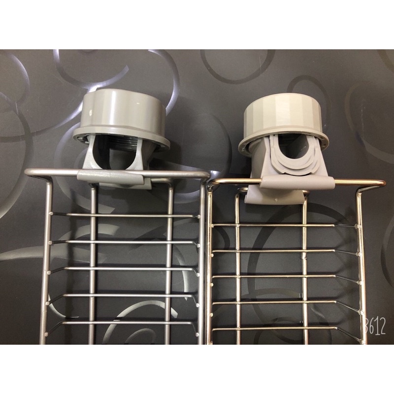 Giỏ inox gắn vòi rửa bát