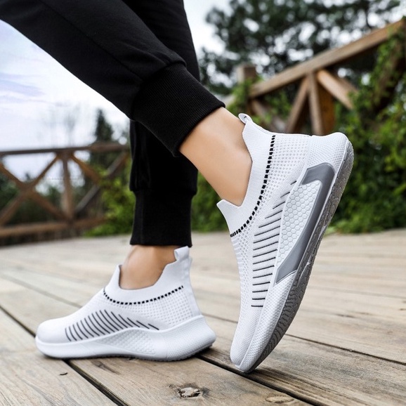 Giày Sneaker ThểThao Nam Thoáng Khí Đế Êm Mã GA02