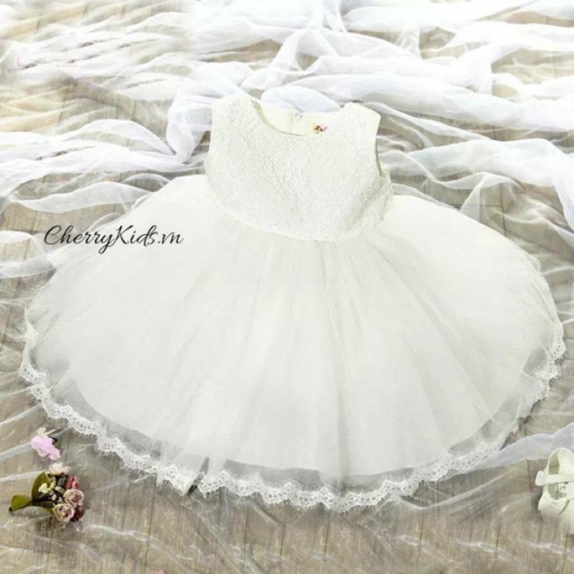 Đầm công chúa cho bé gái