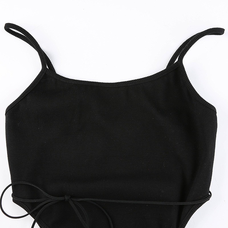 Bodysuit 2 dây đen kèm dây cột hông phong cách sexy-BITCHES | BigBuy360 - bigbuy360.vn