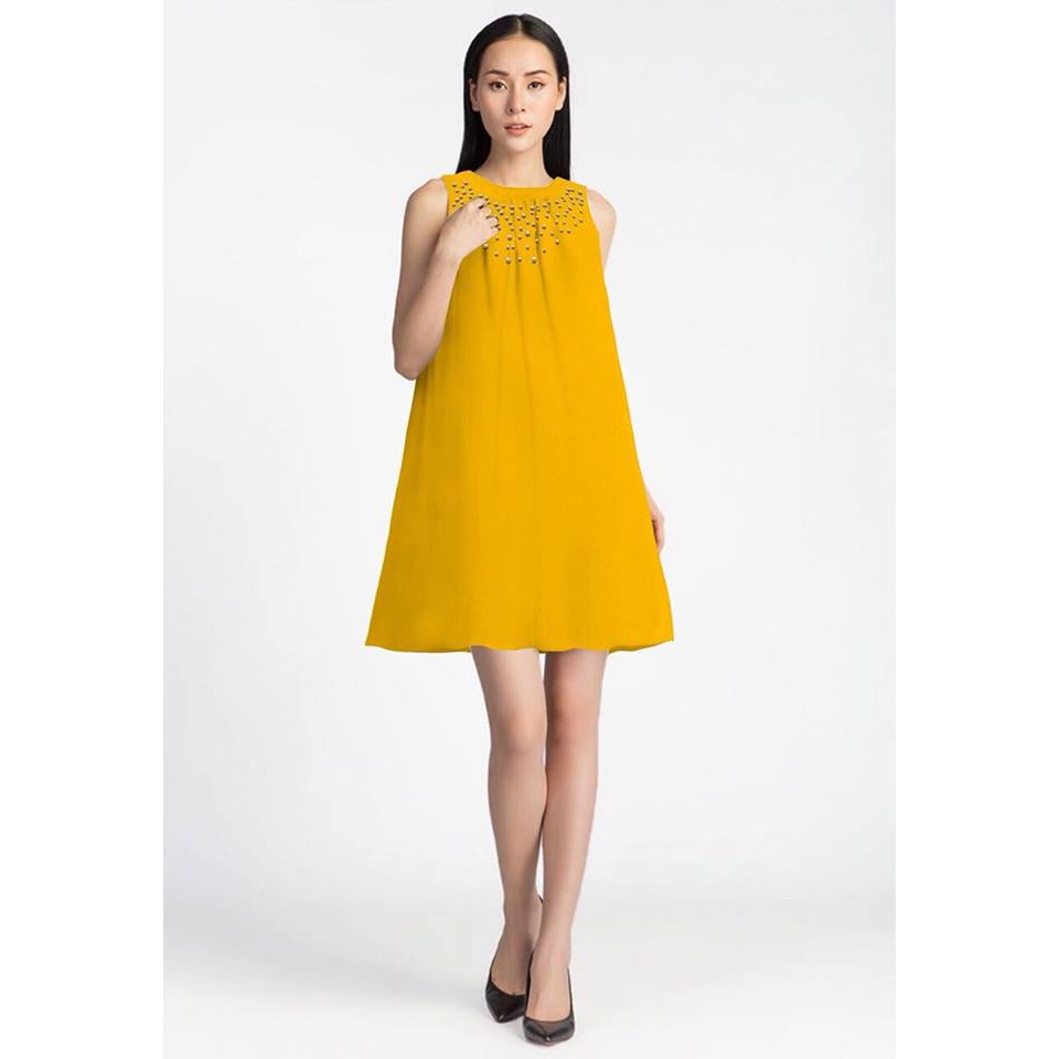 ĐẦM XÒE HẠT CỔ Size M L XL XXL gia 230k