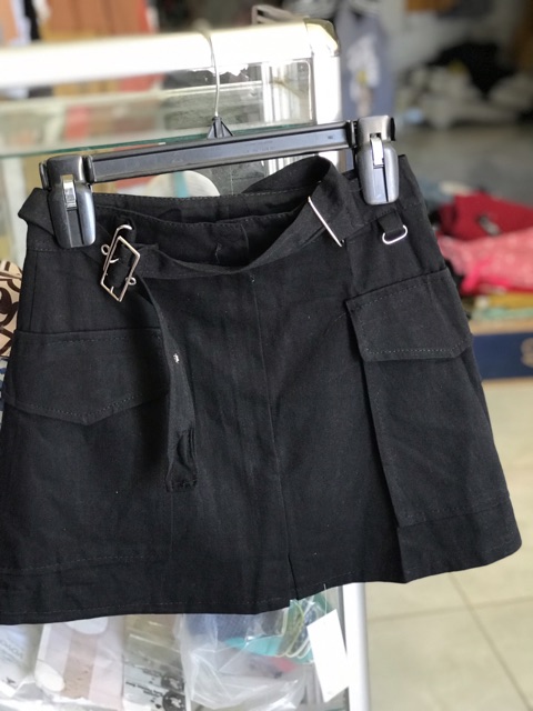 QUẦN ĐÙI KAKI - VÁY