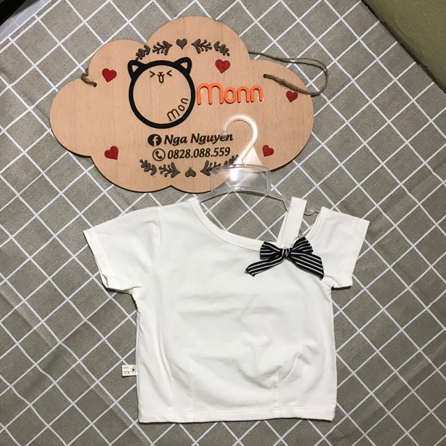 Áo nơ crotop lệch vai bé gái màu trắng size 10-25kg