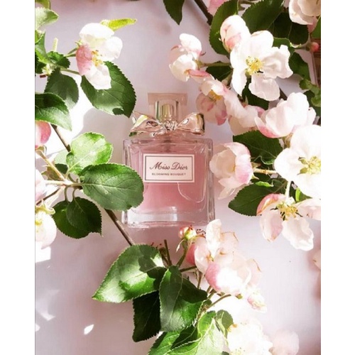 Nước Hoa Nữ Miss EDT Dung Tích 100ml - Dầu Thơm nữ nhẹ nhàng gợi cảm quyến rũ