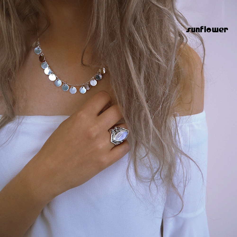 Nhẫn Đính Hôn Đính Đá Mặt Trăng Phong Cách Vintage Dành Cho Nữ