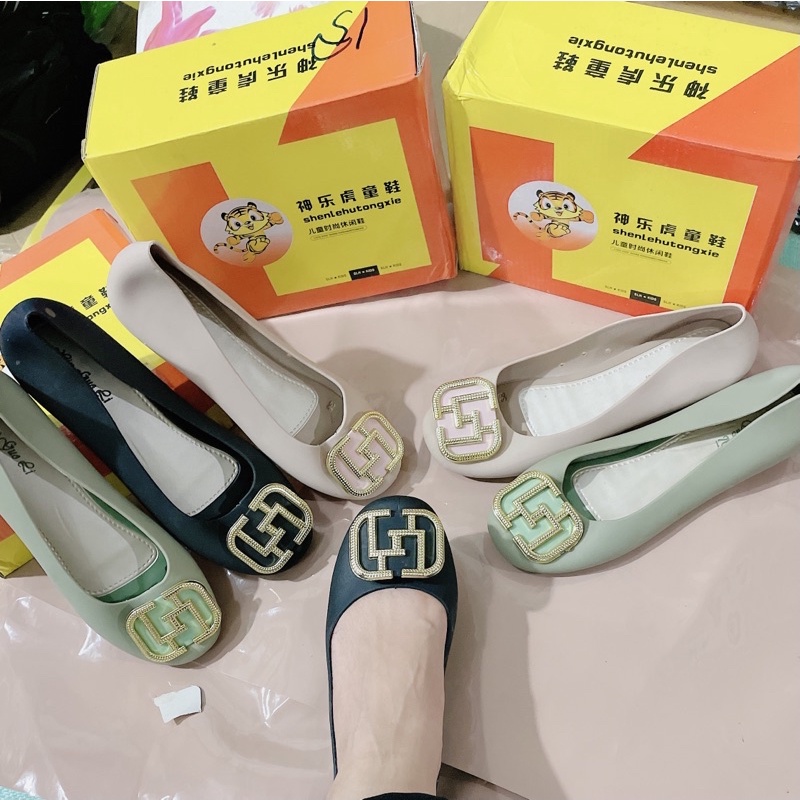 giày búp bê giày hài siêu xinh băng nhựa dẻo cao cấp ( chọn màu )