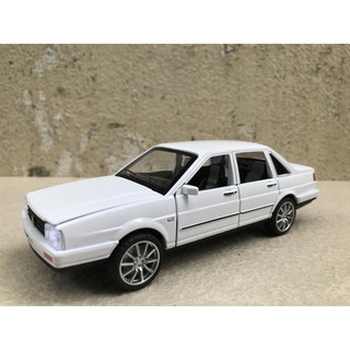 Mô hình xe Volkswagen SATANA 1:32