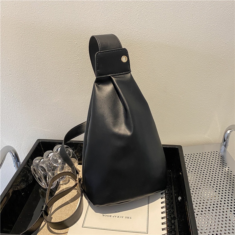 Túi Đeo Chéo Ngực Thời Trang Mùa Xuân 022 Cho Nữ