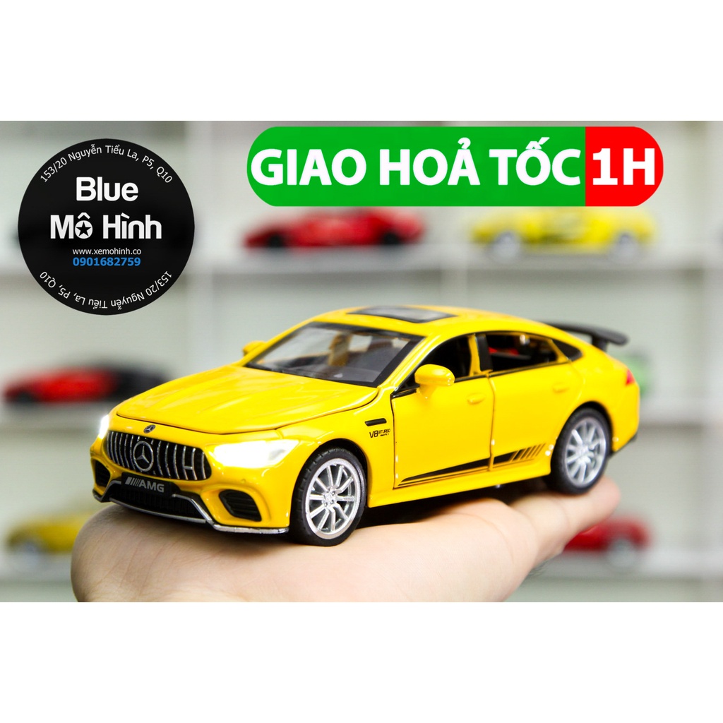 Xe mô hình Mercedes AMG GT 63S mở hết cửa 1:32