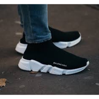 Giày thể thao cổ cao đen trắng