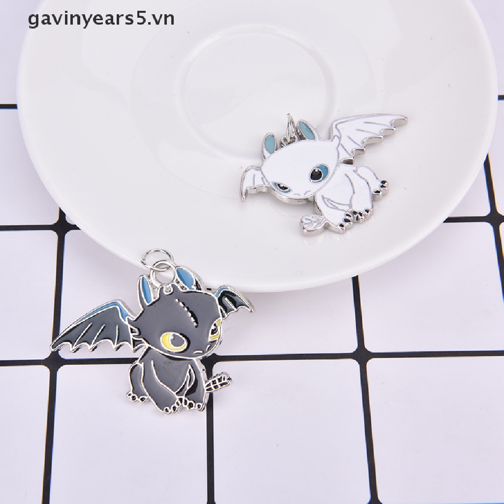 [gavin] Mặt Vòng cổ Đôi Hình Rồng Bay Màu Trắng Đen Dễ Thương