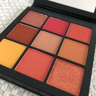  Bảng mắt Huda Coral Obsessions Palette