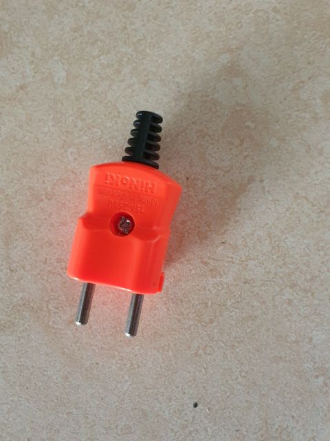 Phích cắn siêu chịu tải 3000W