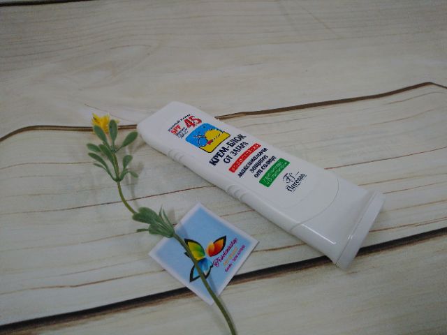 Kem chống nắng Spf 45_Nga date 2023 | BigBuy360 - bigbuy360.vn