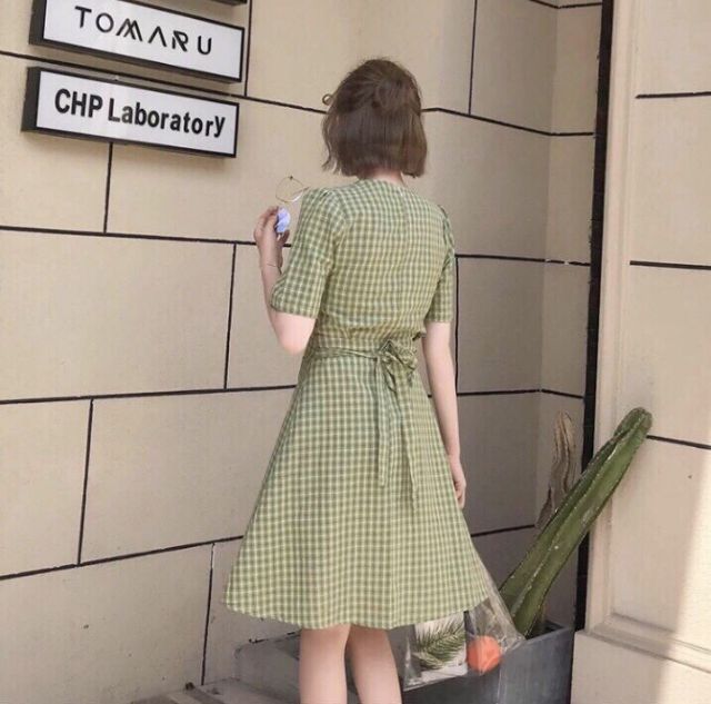 Nhập WAFS1921 giảm 15% tối đa 30k đơn 99k_ Đầm caro xoè nút bọc (có 2 màu)