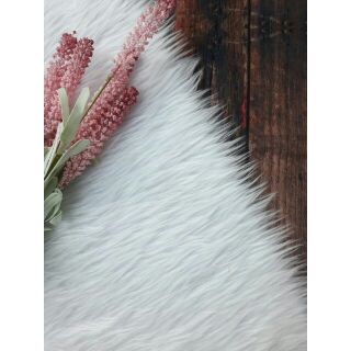 Thảm lông chụp hình màu trắng lông sợi to