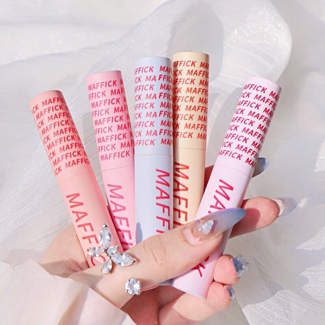 Son kem Macaron Lip Glaze Maffick mướt mịn