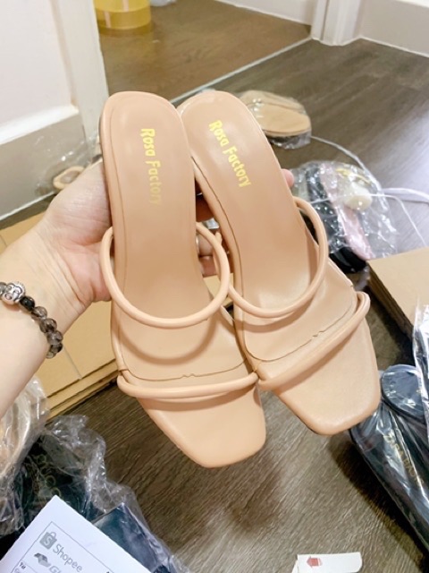 Guốc cao gót 2 quai tròn sang chảnh