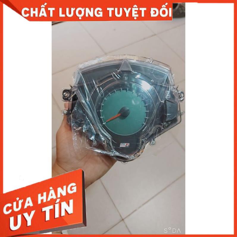 Đồng hồ điện tử Uma Exciter135