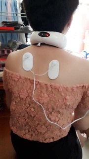 Máy massa cổ vai gáy