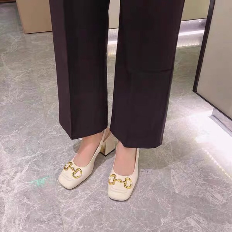 Giày sẵn kèm ảnh thật