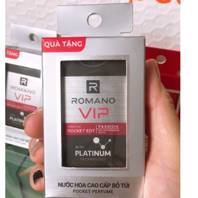 [ Hàng Mẫu ] Nước Hoa Cao Cấp Bỏ Túi ROMANO VIP Passion 18ml ( Dùng 250 lần xịt rất tiện để túi )