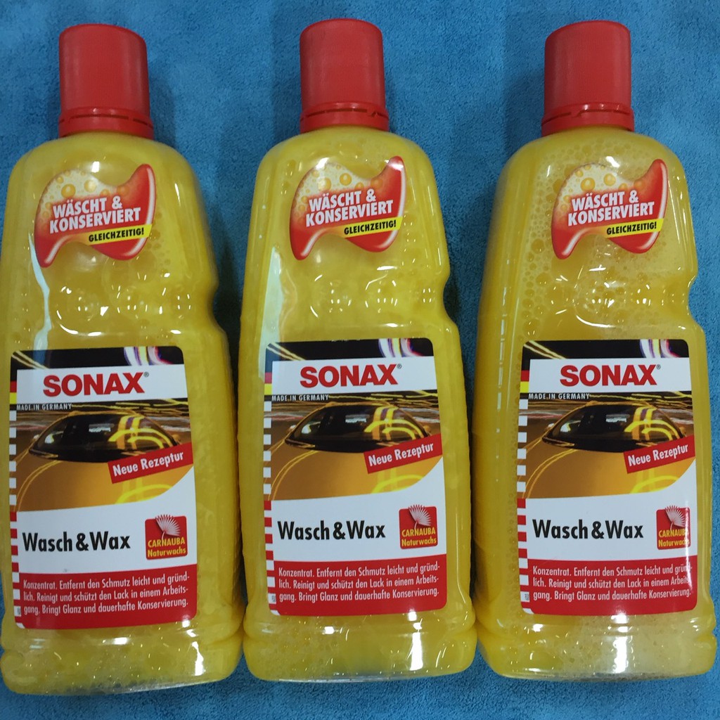 NƯỚC RỬA XE VÀ WAX BÓNG SƠN - SONAX WASH & WAX 313341 1000ML