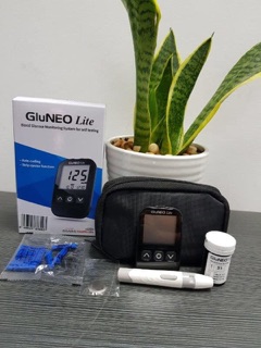 Máy đo đường huyết GluNeo Lite