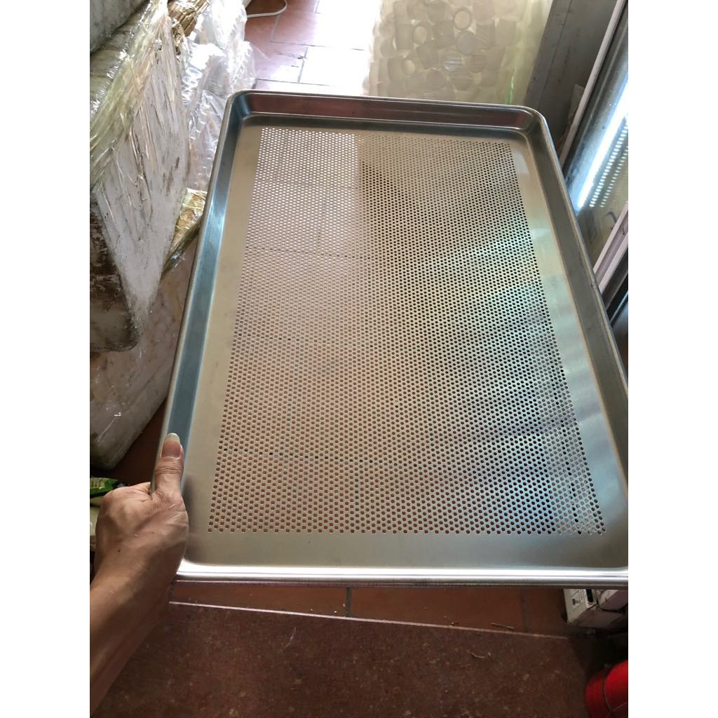 khay nhôm nướng bánh có lỗ 40x60x3cm dày 1mm