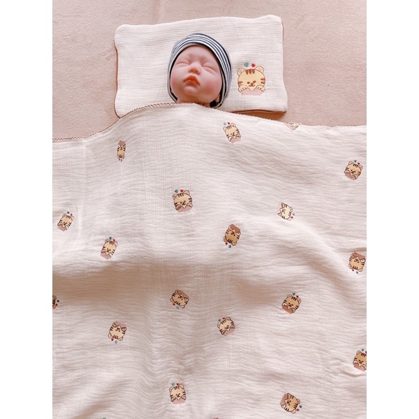 Chăn muslin cao cấp 6 lớp thêu mềm mại 100x110cm [ babyboo]