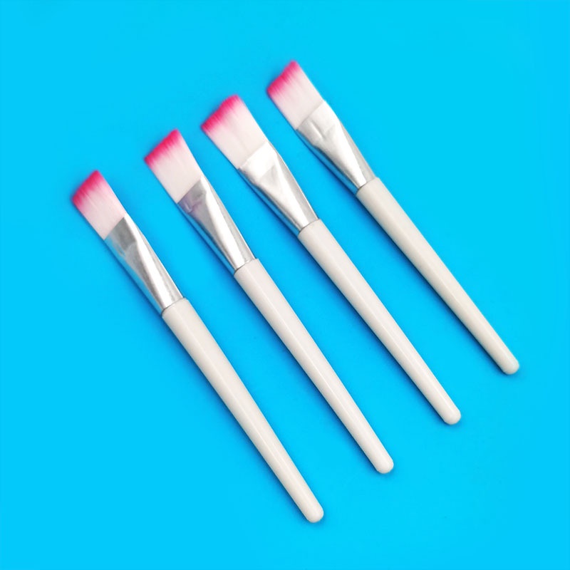 cọ trang điểm cho nữ