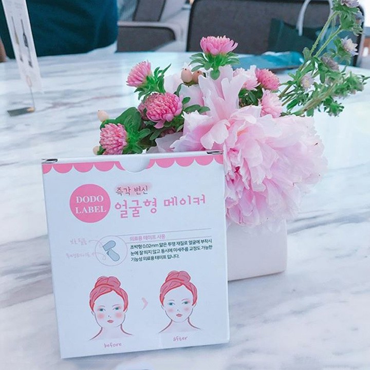Miếng dán thon gọn mặt Dodo Label Hàn Quốc, thu gọn mặt khi trang điểm, bóp nhỏ mặt khi make up | BigBuy360 - bigbuy360.vn