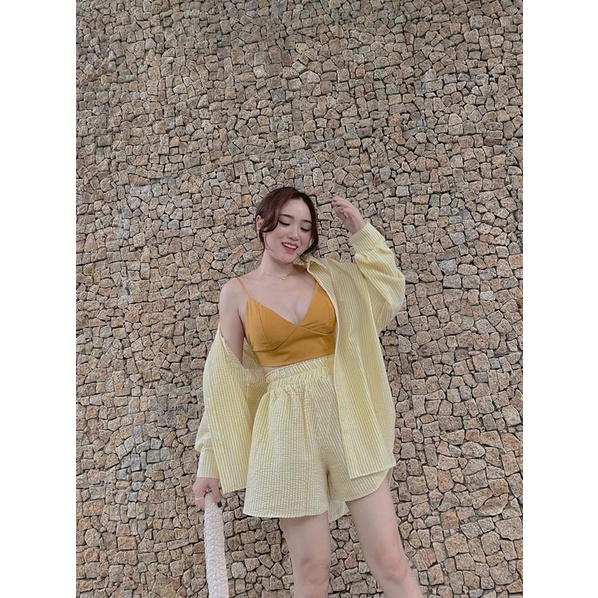 Set bộ áo sơmi phối quần đùi kèm áo bra cho mùa hè cực hot